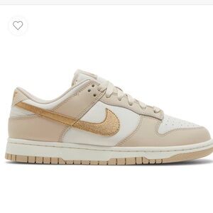 Women’s Nike Dunk Low ‘Gold Swoosh’ DX5930-001
